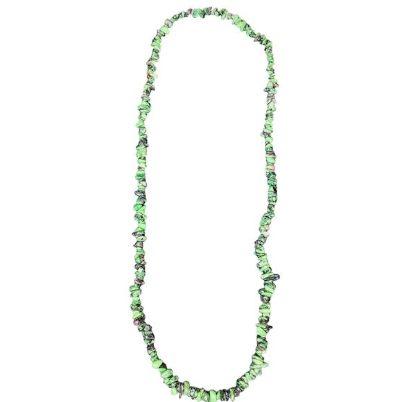 Natural Ruby in Zoisite Necklace Beaded Chip 32 Inches - Picture 6 of 8